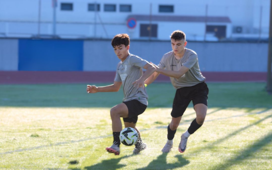 El mercado de fichajes de invierno 2025 en las ligas de fútbol de España